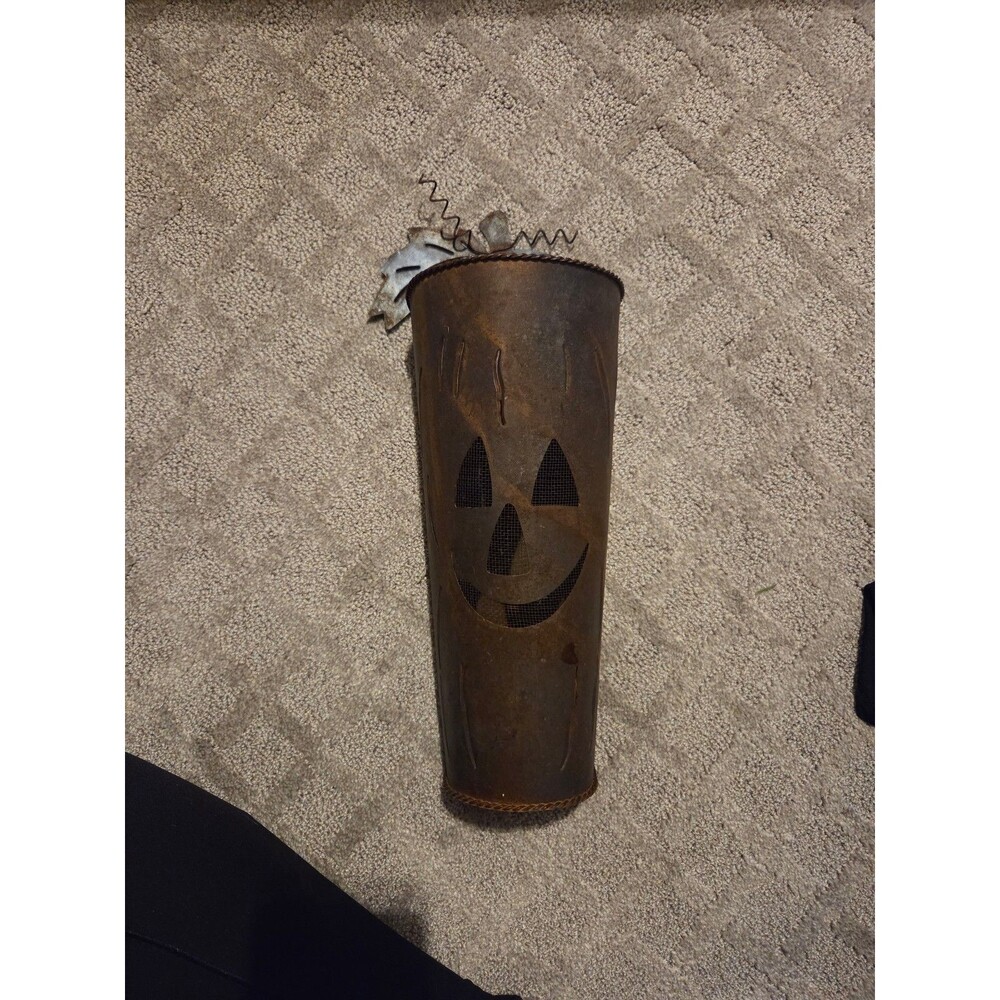 Rustic Metal Jack-o'-Lantern Wall Pocket Decor